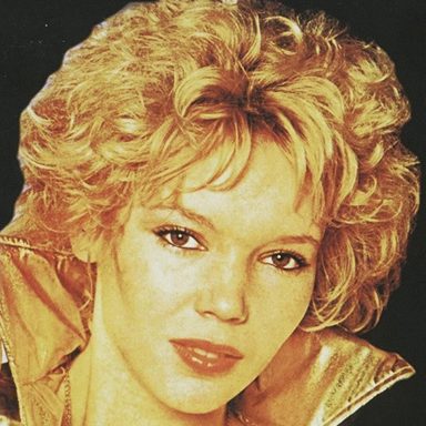 Vivien Vee