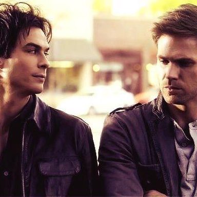 Vampire Diaries photo 24