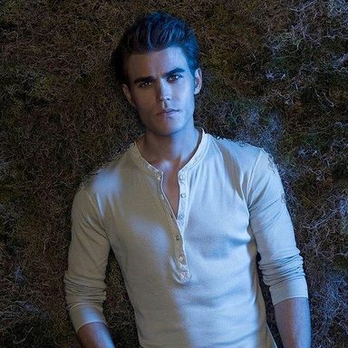 Vampire Diaries photo 30