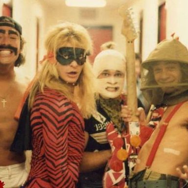 Van Halen photo 34