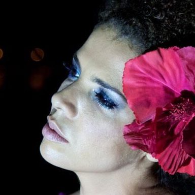 Vanessa da Mata photo 42