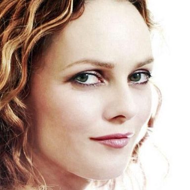Vanessa Paradis photo 311