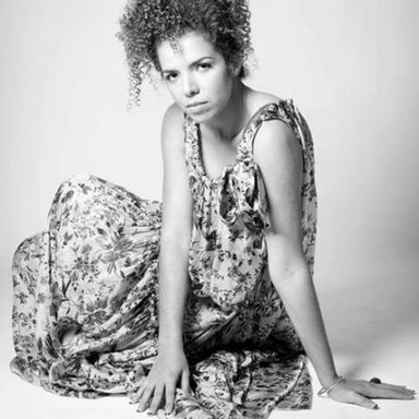 Vanessa da Mata photo 28