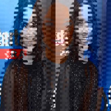 Vanessa Hudgens photo 16