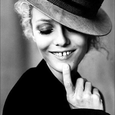 Vanessa Paradis photo 46