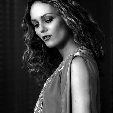 Vanessa Paradis photo 318