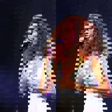 Vanessa da Mata photo 16