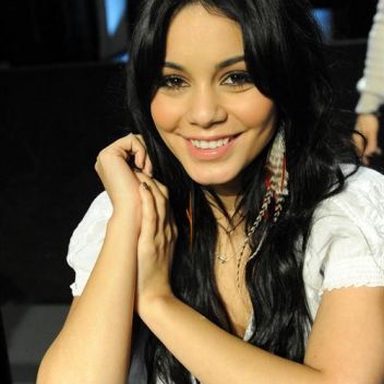 Vanessa Hudgens photo 127