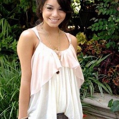 Vanessa Hudgens photo 60