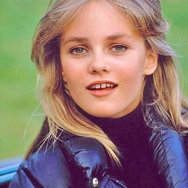 Vanessa Paradis photo 289
