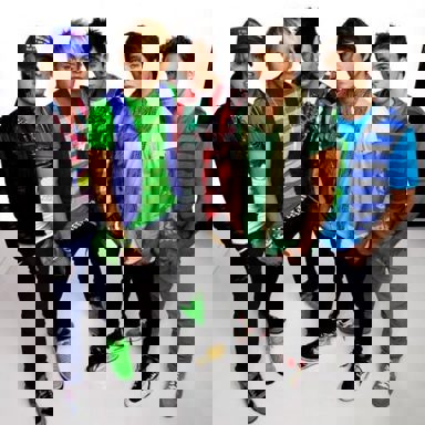 Varsity FanClub photo 19