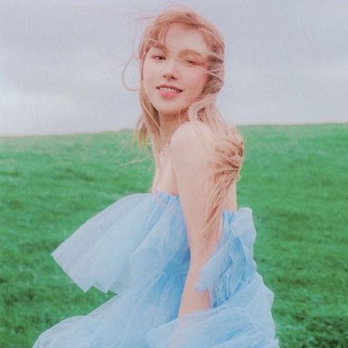 WENDY (Red Velvet) photo 40