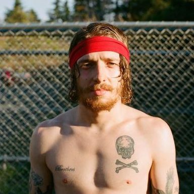 While She Sleeps photo 15