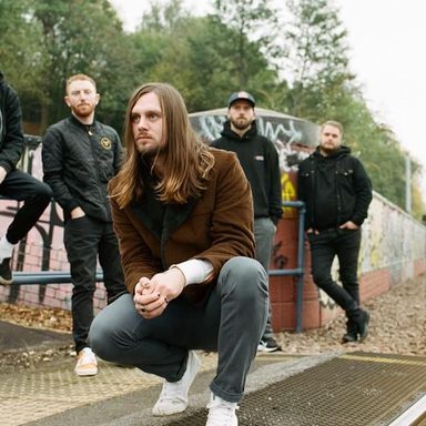 While She Sleeps photo 22