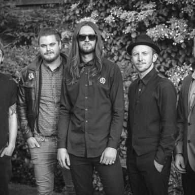 While She Sleeps photo 21