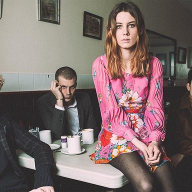 Wolf Alice photo 11