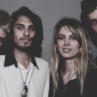 Wolf Alice photo 14
