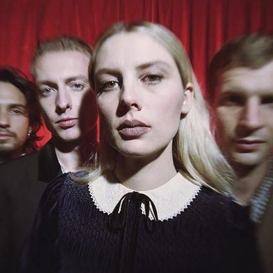 Wolf Alice photo 9