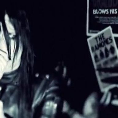 Wednesday 13 photo 10