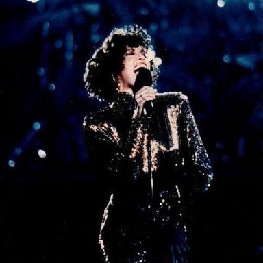 Whitney Houston photo 122
