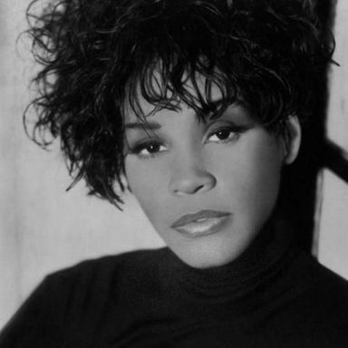 Whitney Houston photo 40