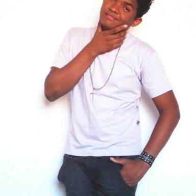 Yhago Sebaz photo 18