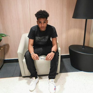 Yan Marques photo 54