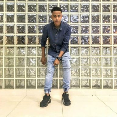 Yan Marques photo 32