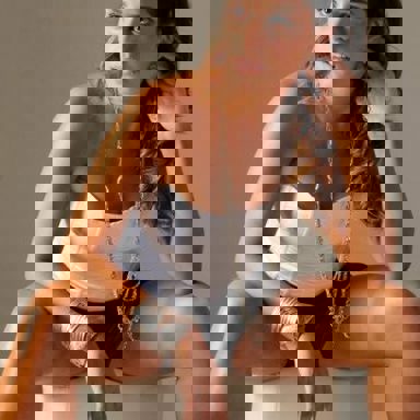 Yasmin Lucas photo 11