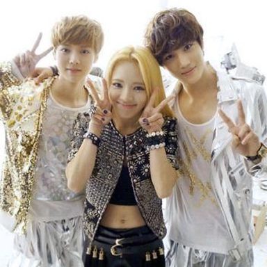 Younique Unit photo 9