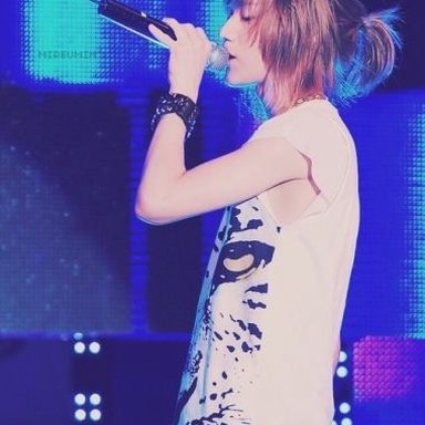 Younique Unit photo 13