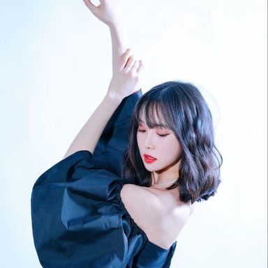 Yuju photo 39