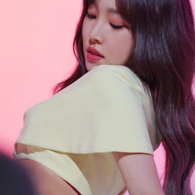 Yuju photo 14