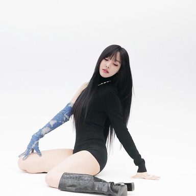 Yuju photo 9