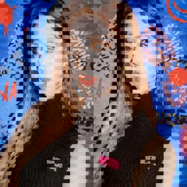 YUNA (ITZY) photo 13