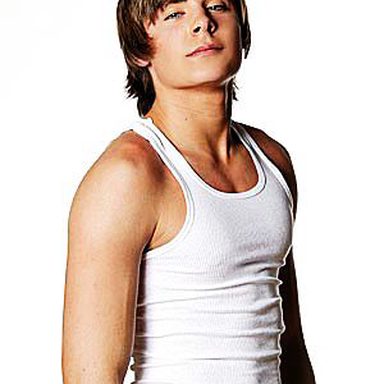 Zac Efron photo 26