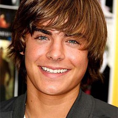 Zac Efron photo 27
