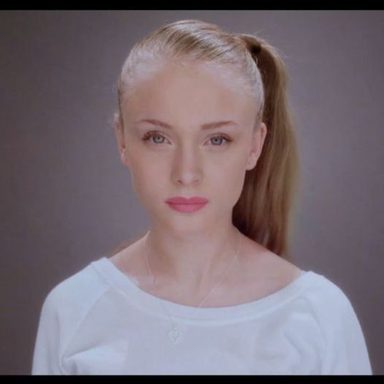 Zara Larsson photo 25