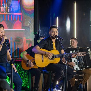 Zé Lucas e Benício