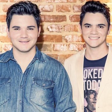 Zé Ricardo e Leonardo