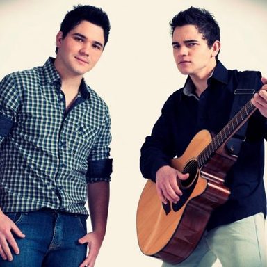 Zé Ricardo e Leonardo