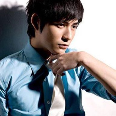 Zhou Yu Min ( Vic Zhou )